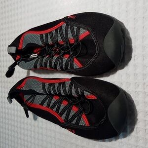 Body Glove IDS Men's Water/Boat Shoes Size 8 Black/Red/Gray